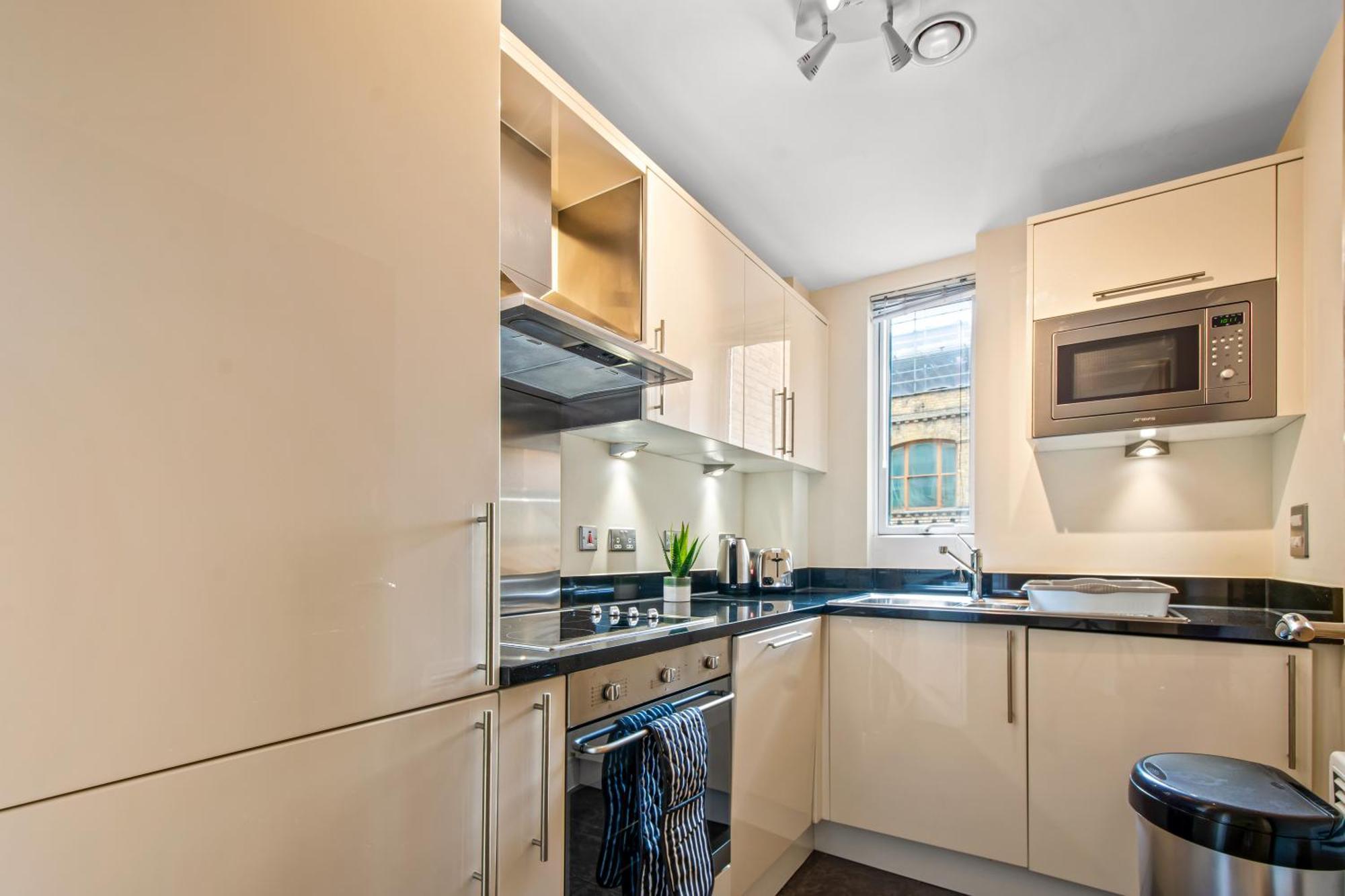 Mysquare One Bed In Waterloo Near Southwark London