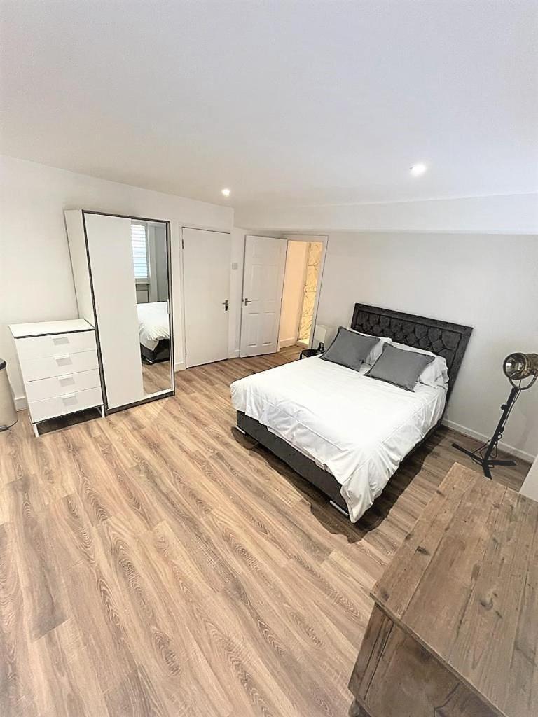 Apartment Goodge Street *