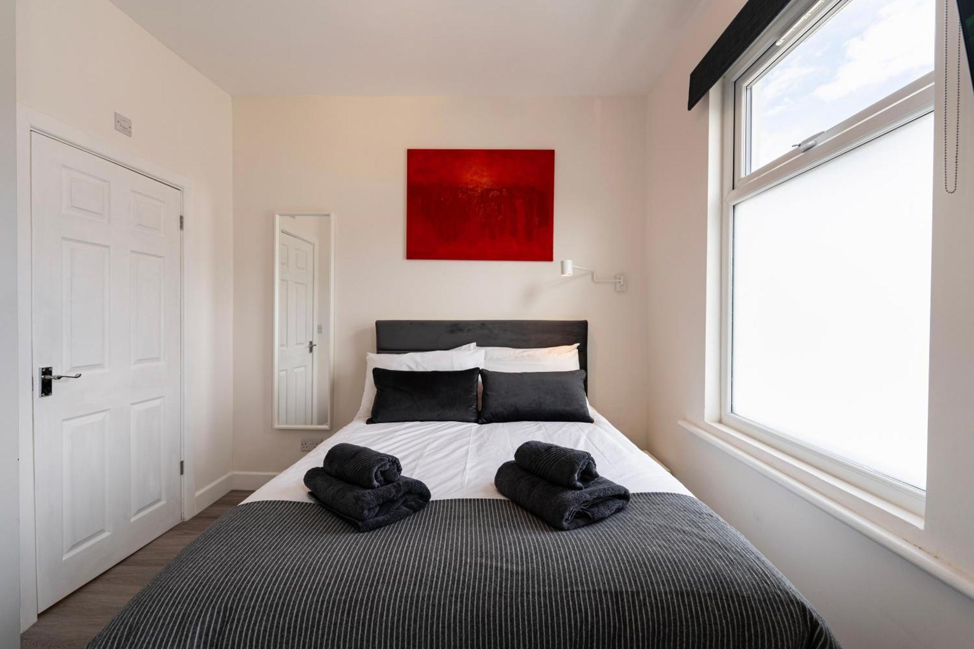 Fulham Luxury Close To Underground Newly Refurbished Hr Leilighet