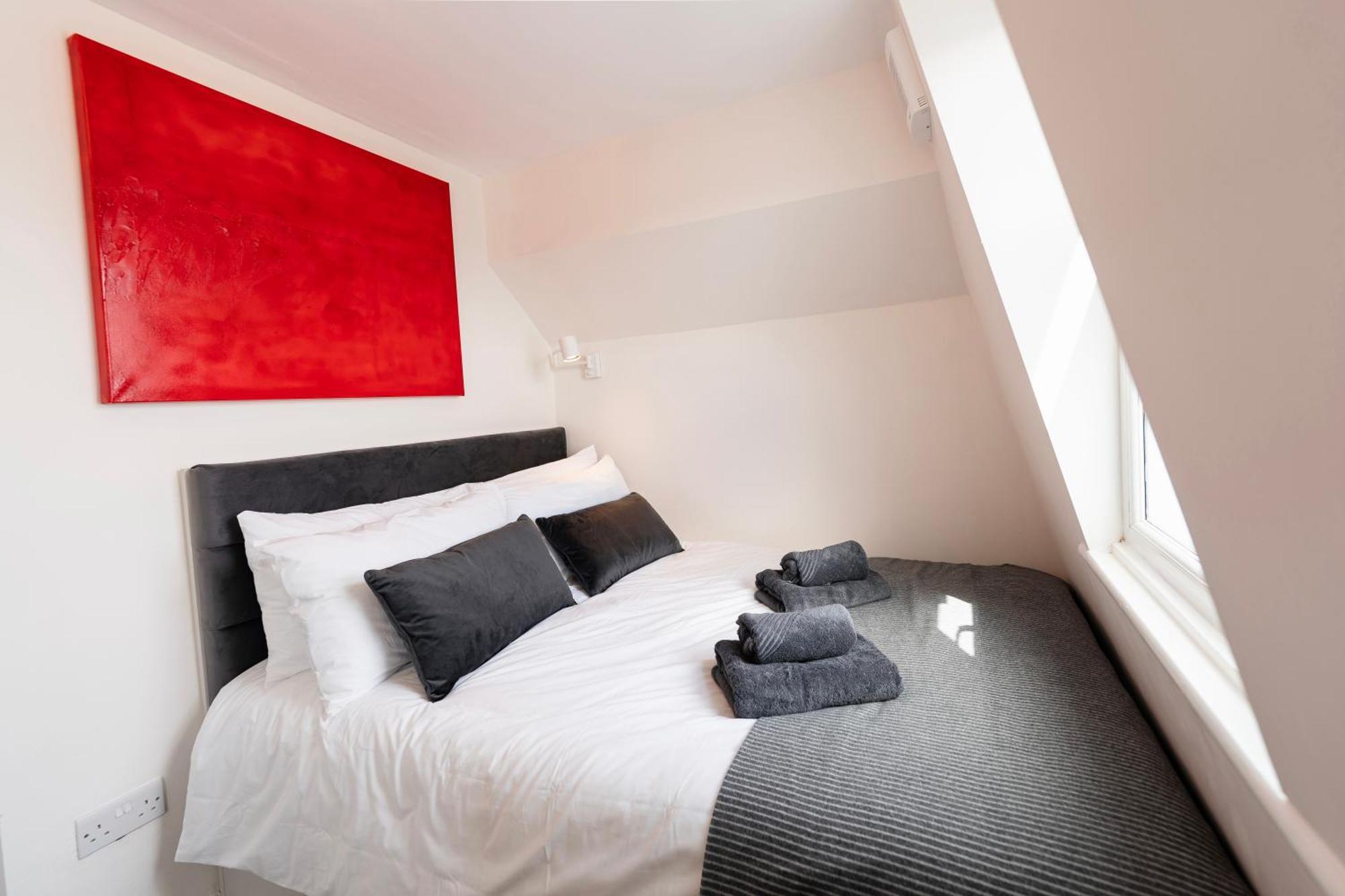 Fulham Luxury Close To Underground Newly Refurbished Hr Leilighet