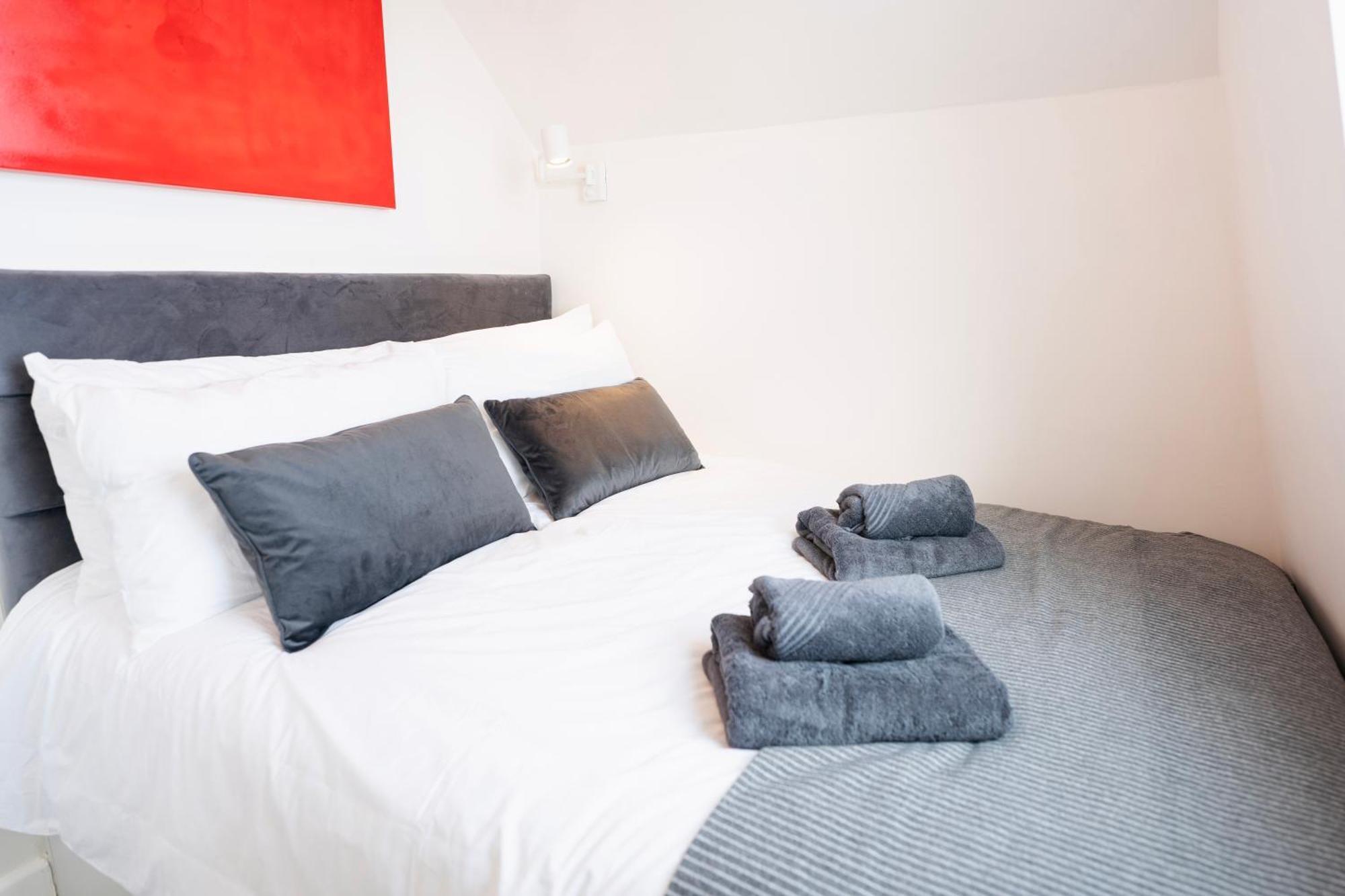 Fulham Luxury Close To Underground Newly Refurbished Hr Leilighet *