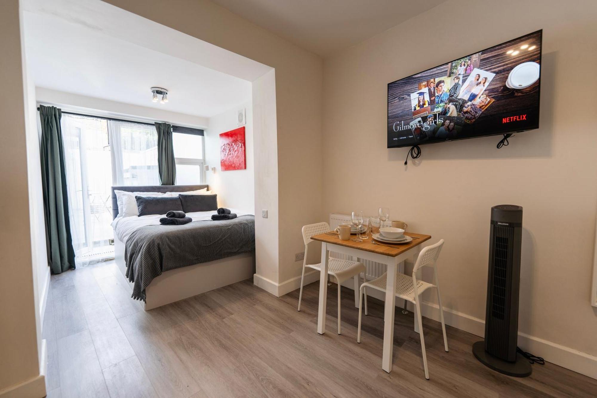 Fulham Luxury Close To Underground Newly Refurbished Hr Leilighet