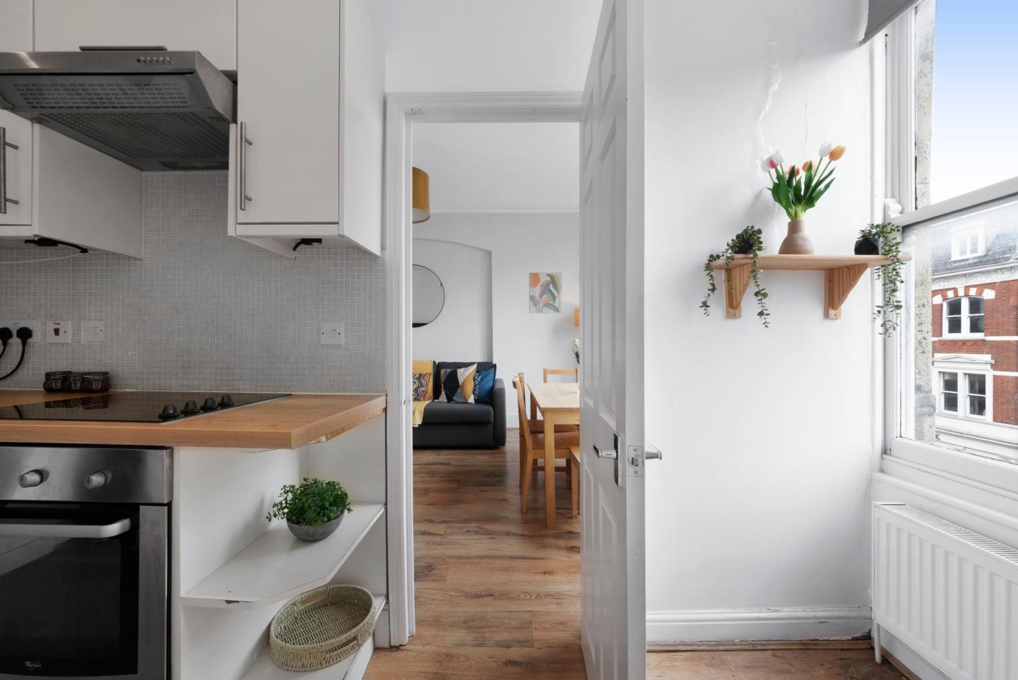 Two Bedroom Muswell Hill - Second Floor * Londres