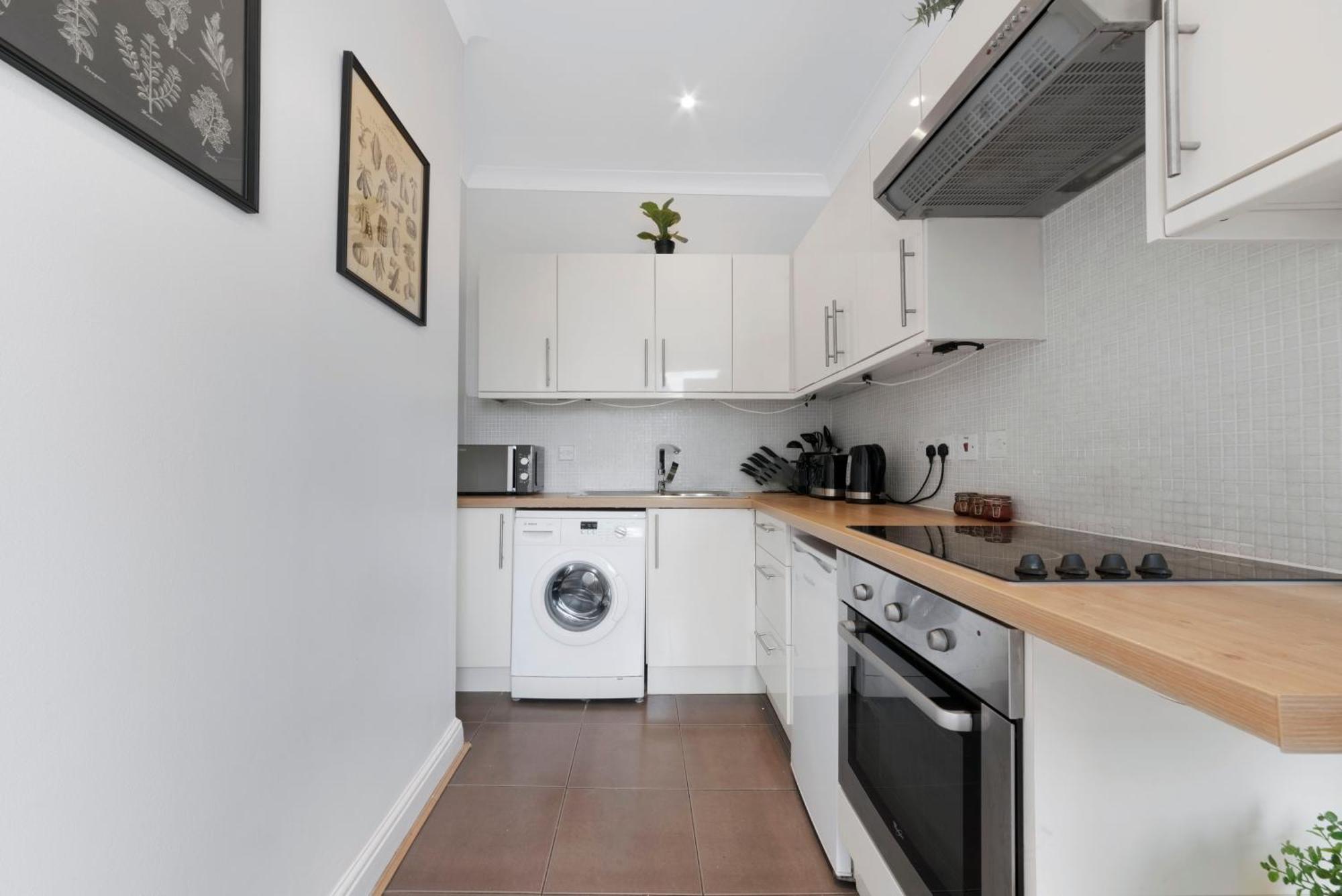 Two Bedroom Muswell Hill - Second Floor Londres