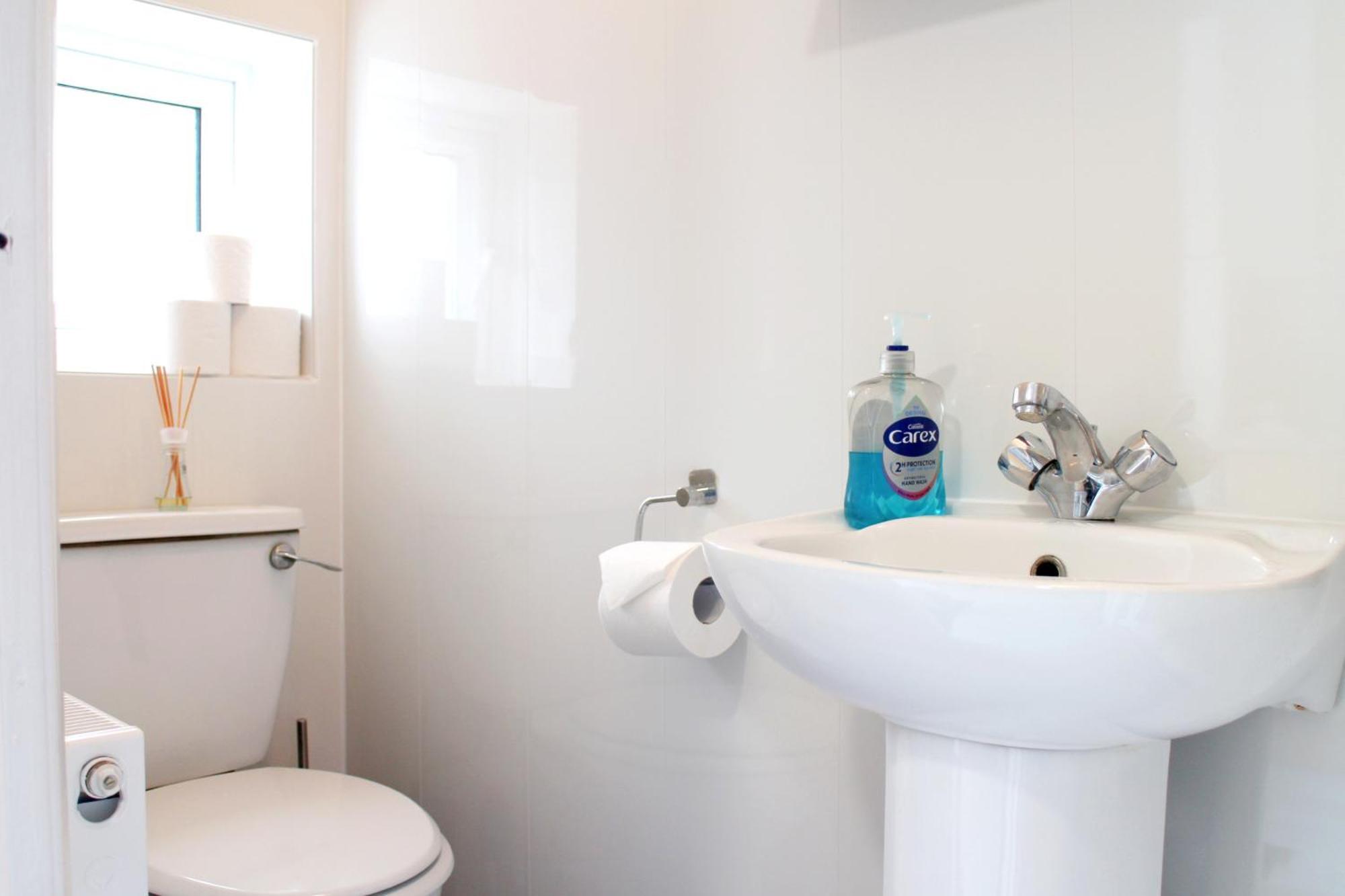 Leilighet Large Garden Flat On Golders Road *