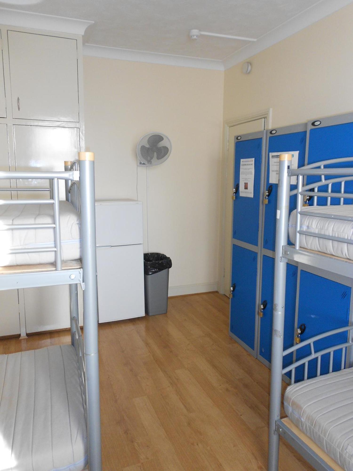 Hostel 24/7