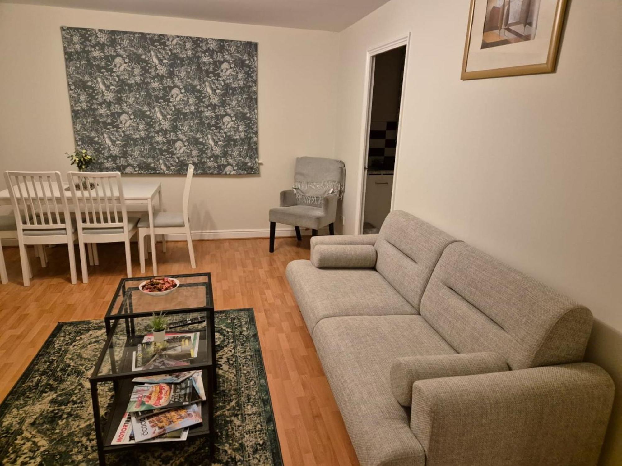 Century House Luxury Apartment