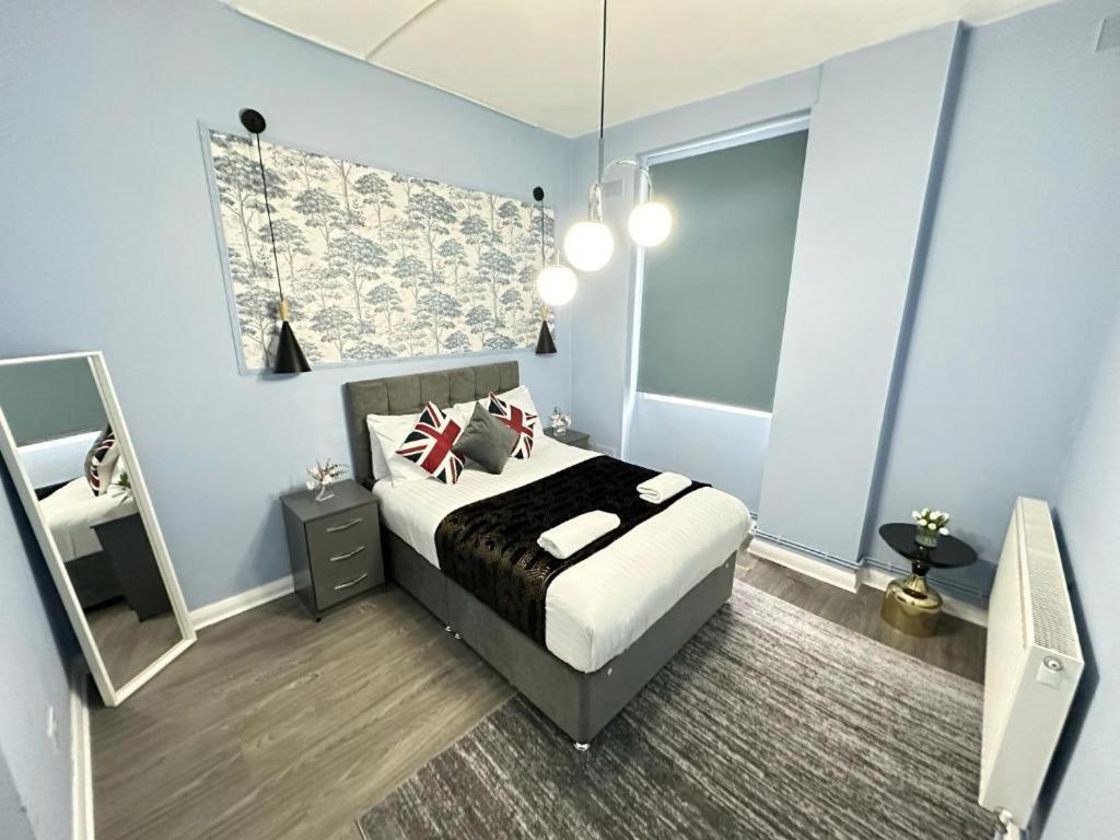 Lovely Three Bedroom Central * Londen