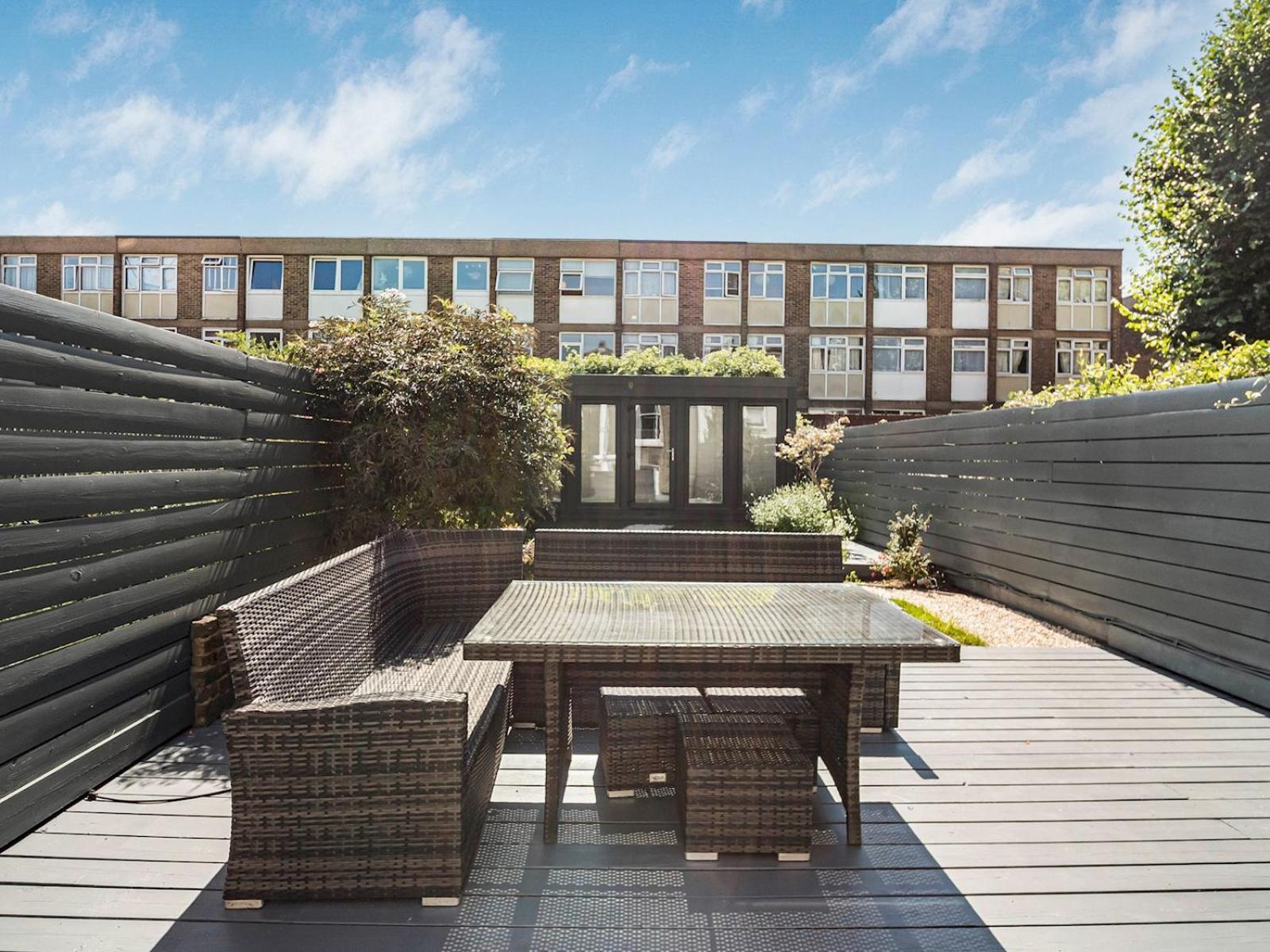 Сasa de vacaciones Stylish Maisonette Pass The Keys *