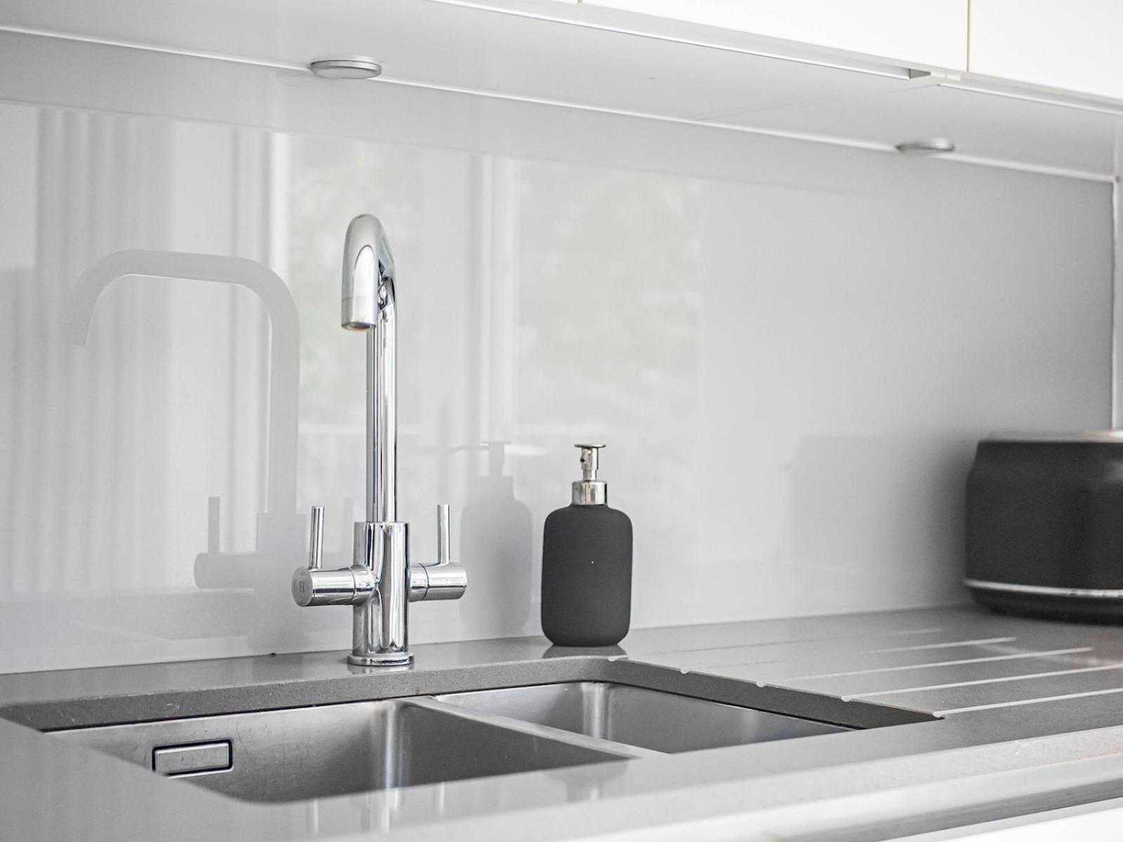 Stylish Maisonette Pass The Keys * Londres