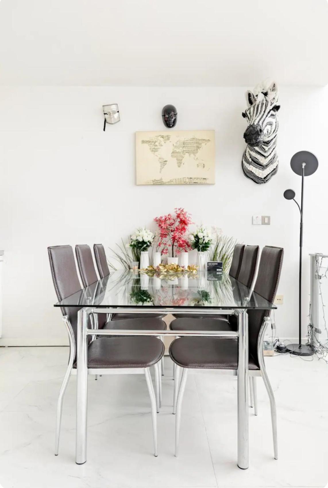 Accommodatie bij particulieren Lockable Ensuite In Modern Space With Shared Kitchen Fast Wifi Londen