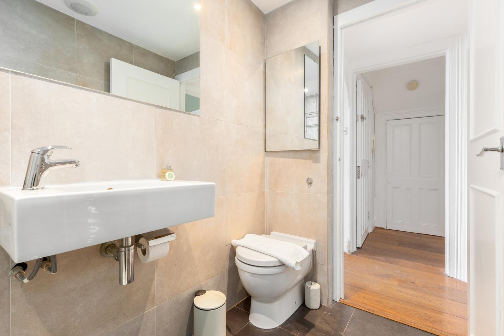 The Primrose Hill Flat Apartment