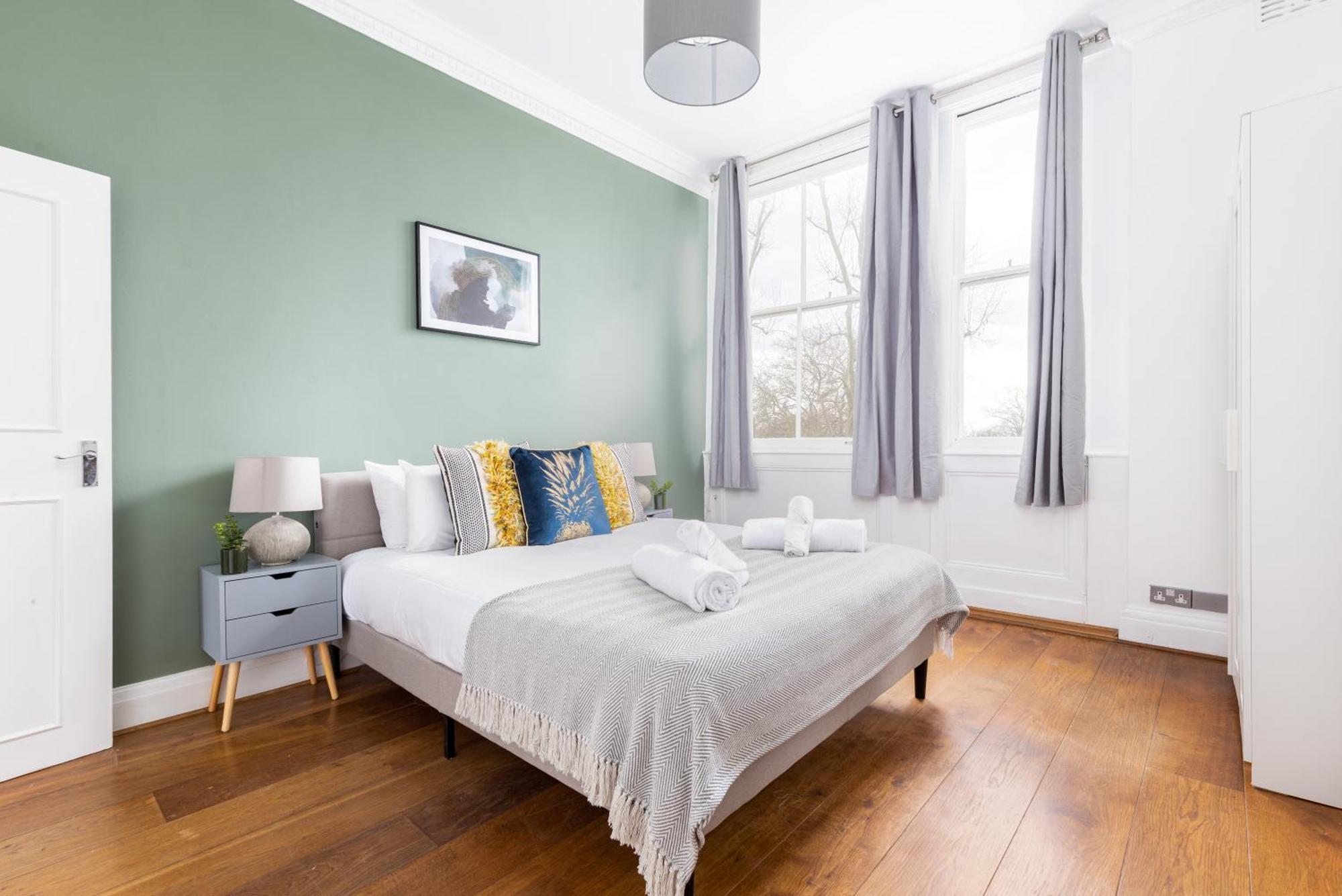 The Primrose Hill Flat * London
