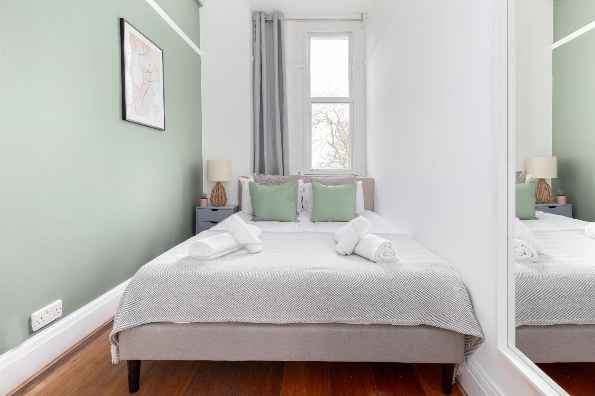 The Primrose Hill Flat * London