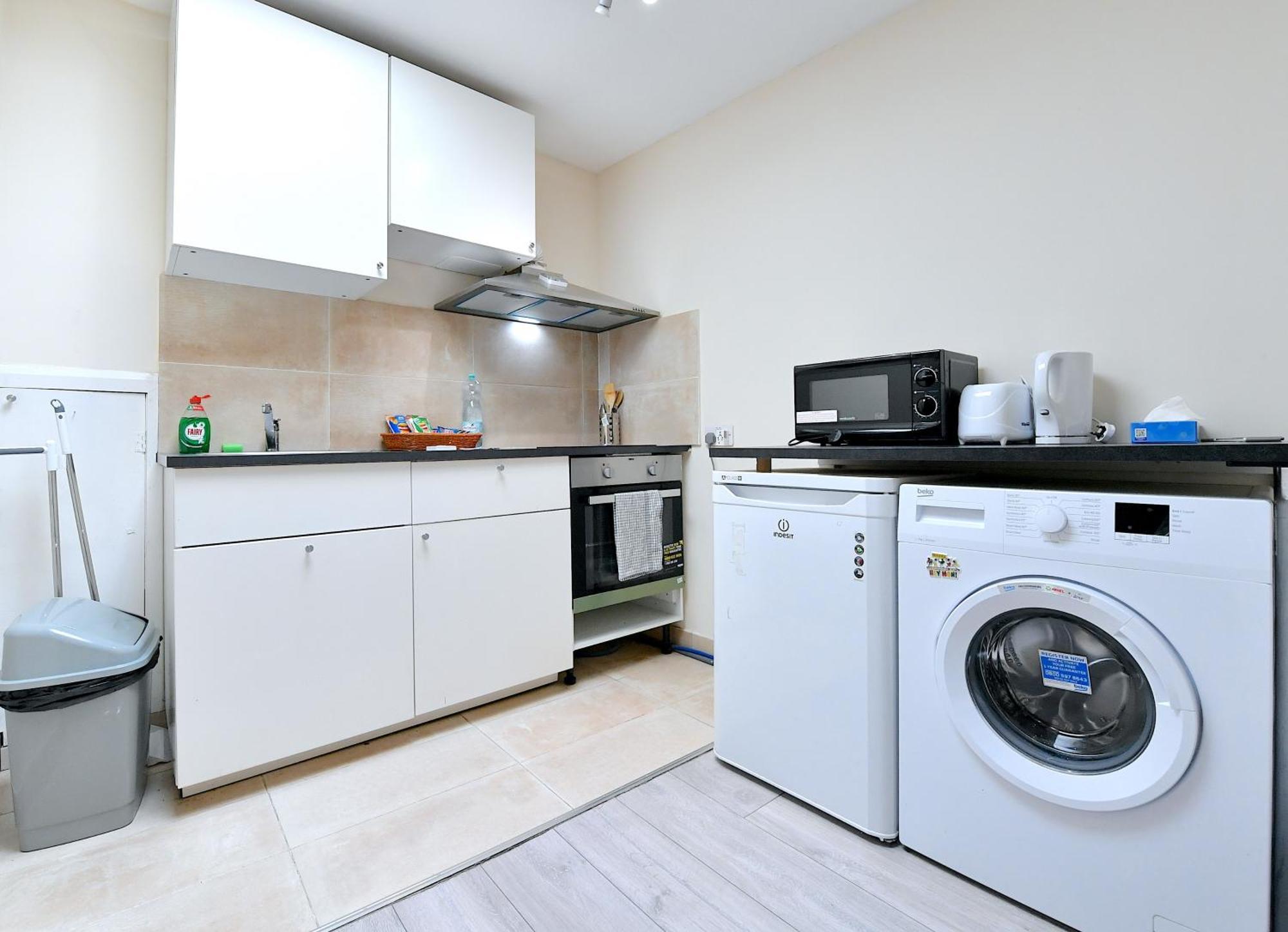 Apartment Seven Sister London