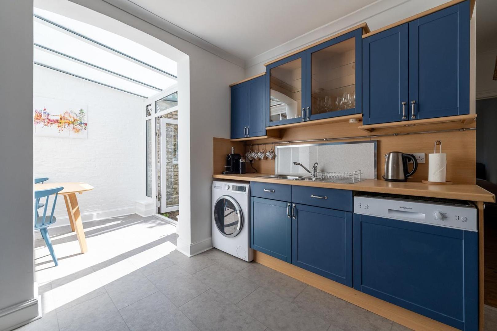 Guestready - Broughton Retreat With Garden * London