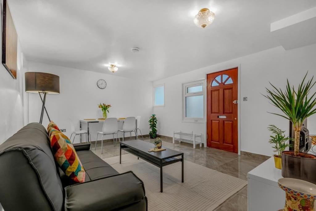 Beautiful Camden Town Apartment *