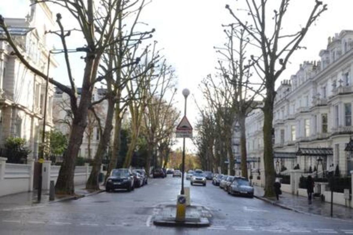 Holland Park 2 Bed Flat By Basetogo London