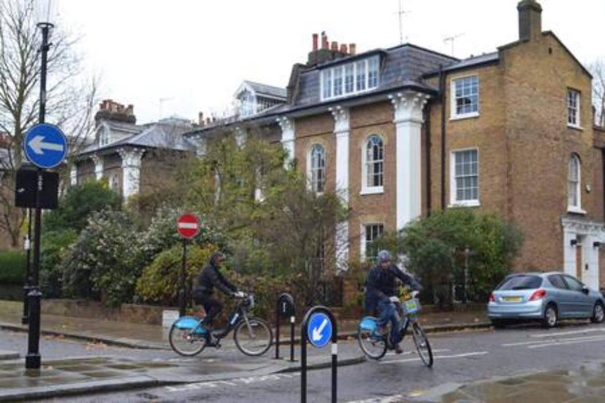 Apartment Holland Park 2 Bed Flat By Basetogo *