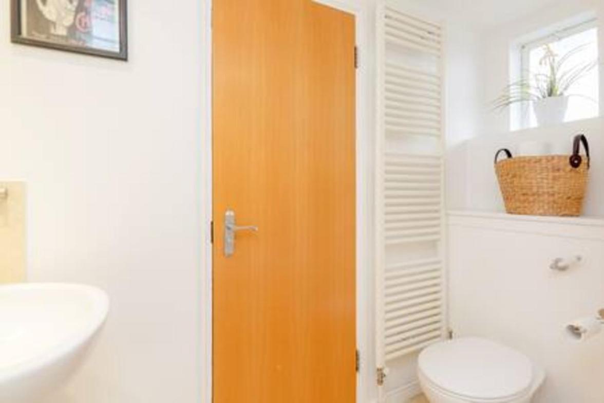 Holland Park 2 Bed Flat By Basetogo *