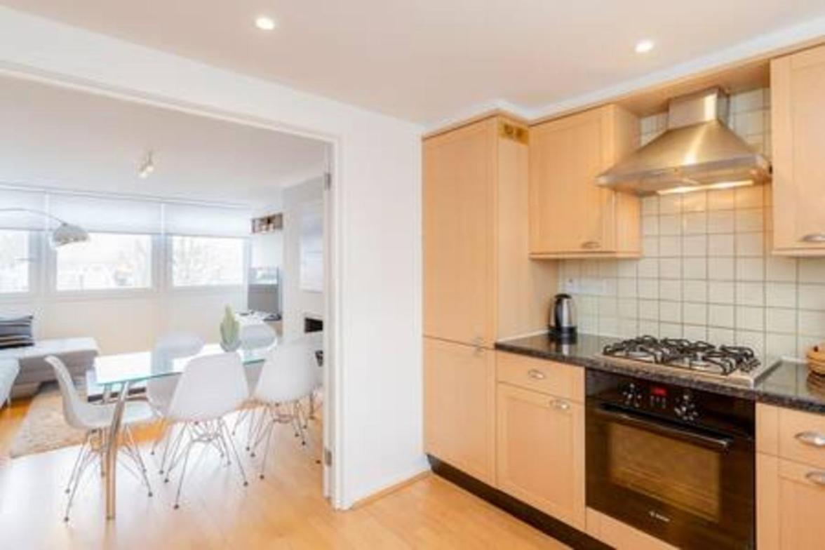 Holland Park 2 Bed Flat By Basetogo Apartment London