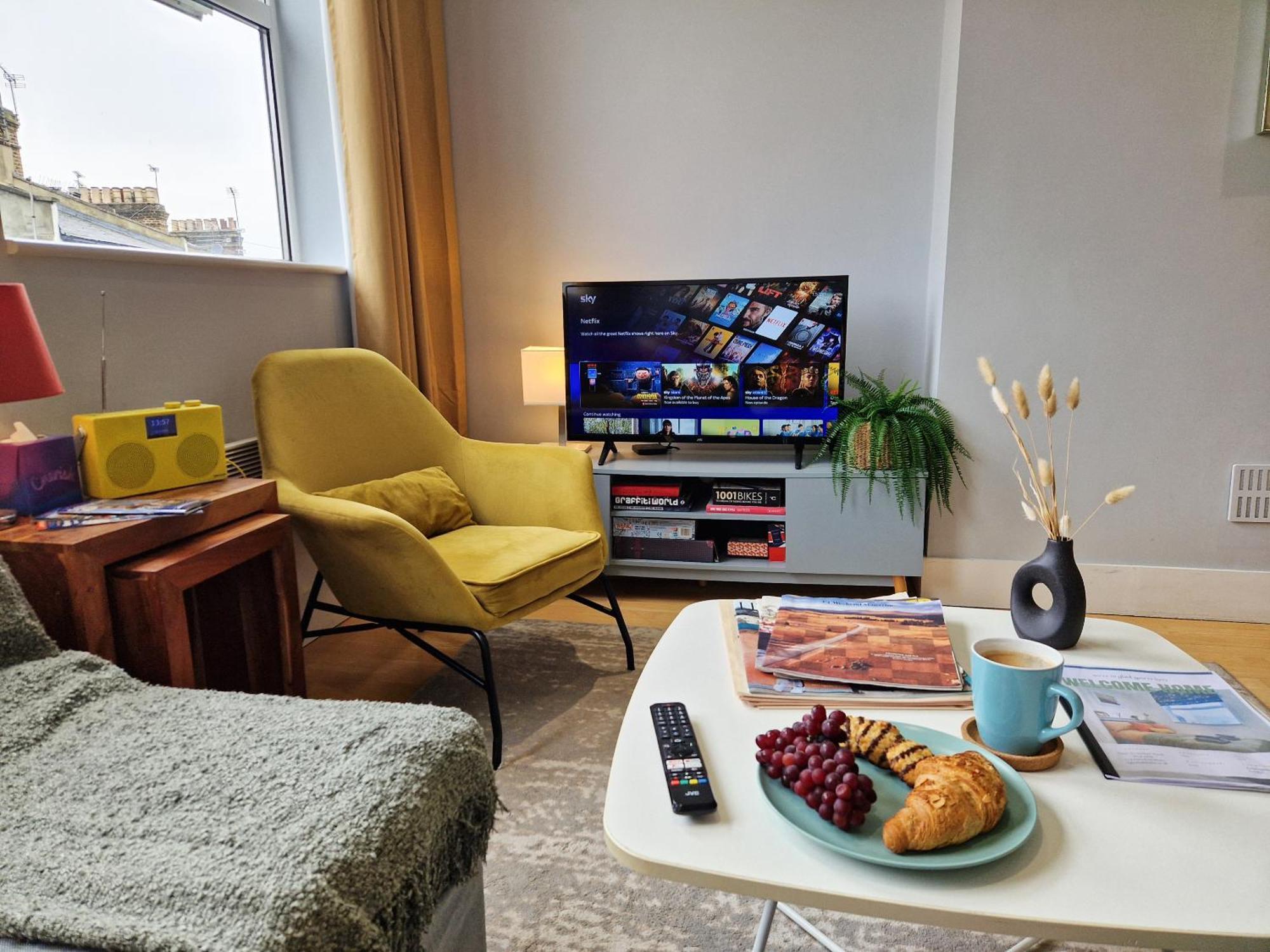 1-bed Apartment, Close To Kensington Olympia With Free Wi-fi & Netflix Londres