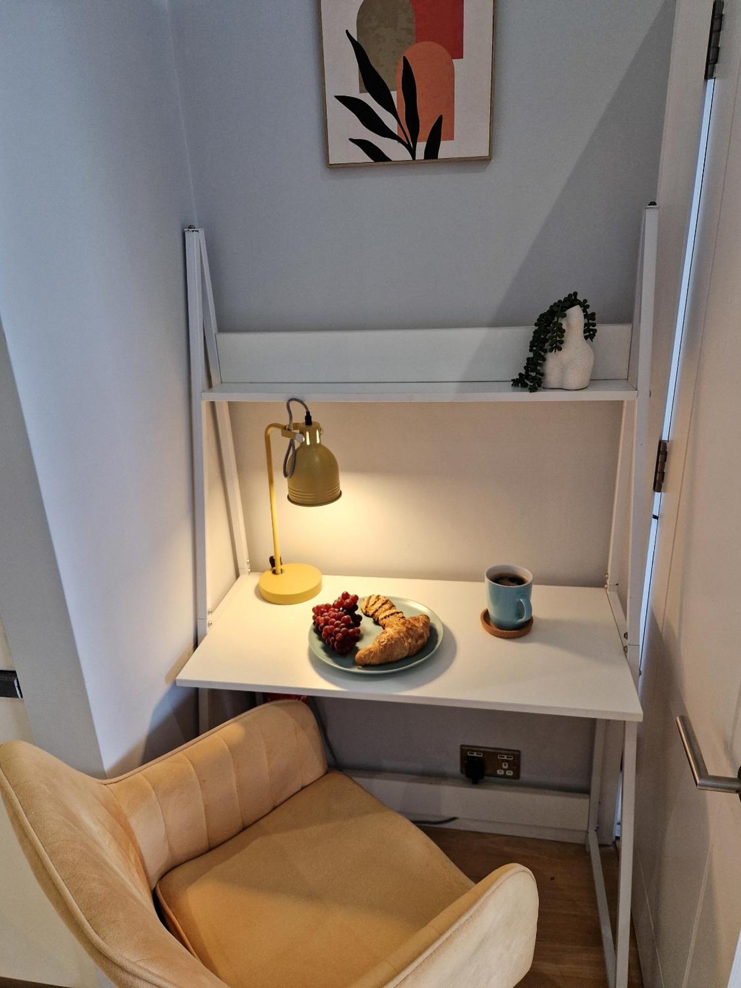 1-bed Apartment, Close To Kensington Olympia With Free Wi-fi & Netflix Apartamento Londres