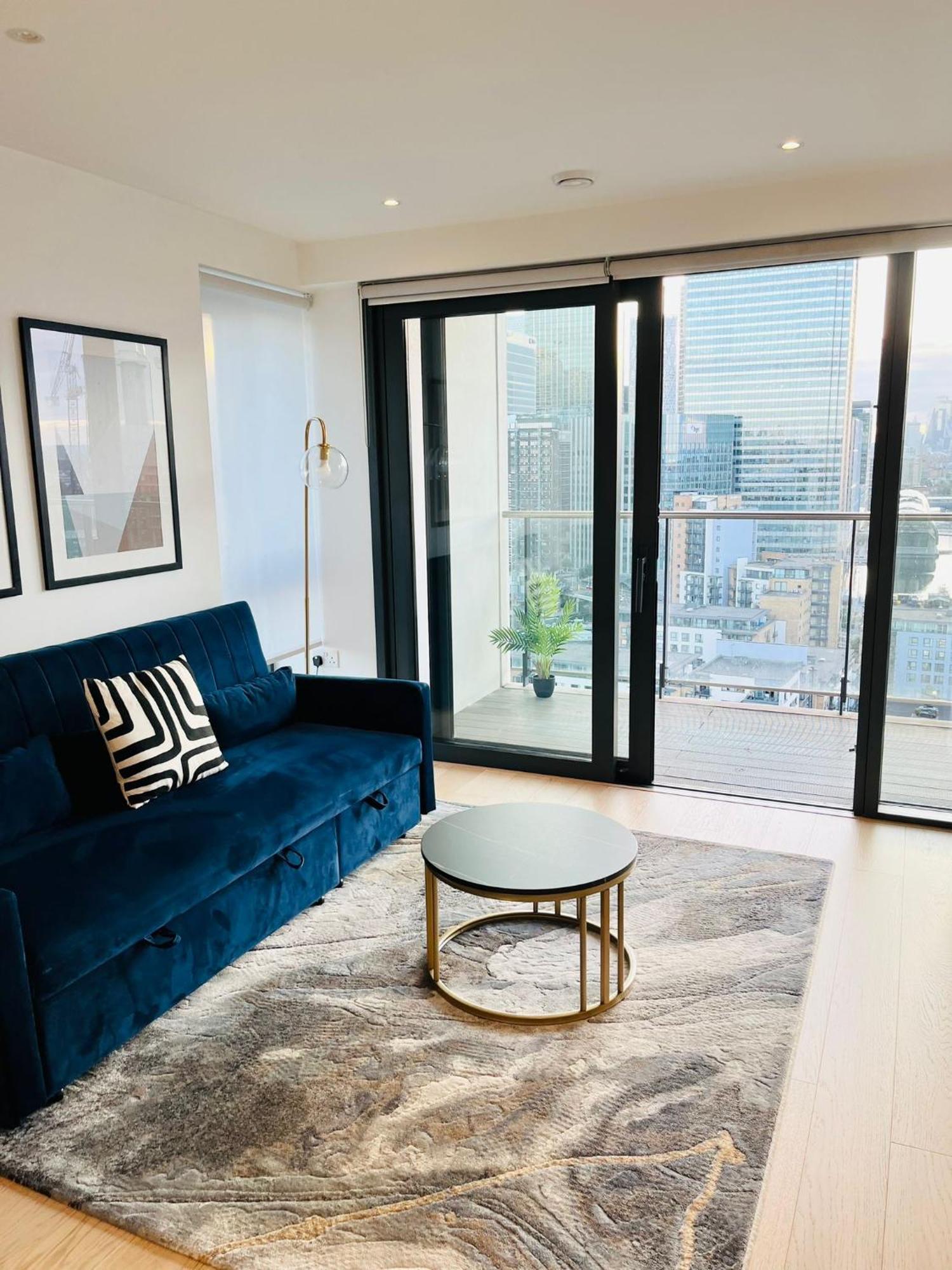 Apartment Modern Canary Wharf Apartment - Prime For Business & Family - Near Tube Access *