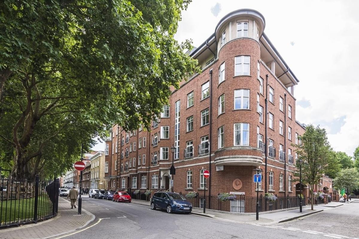 Bedroom With Private Terrace Accommodatie bij particulieren Londen
