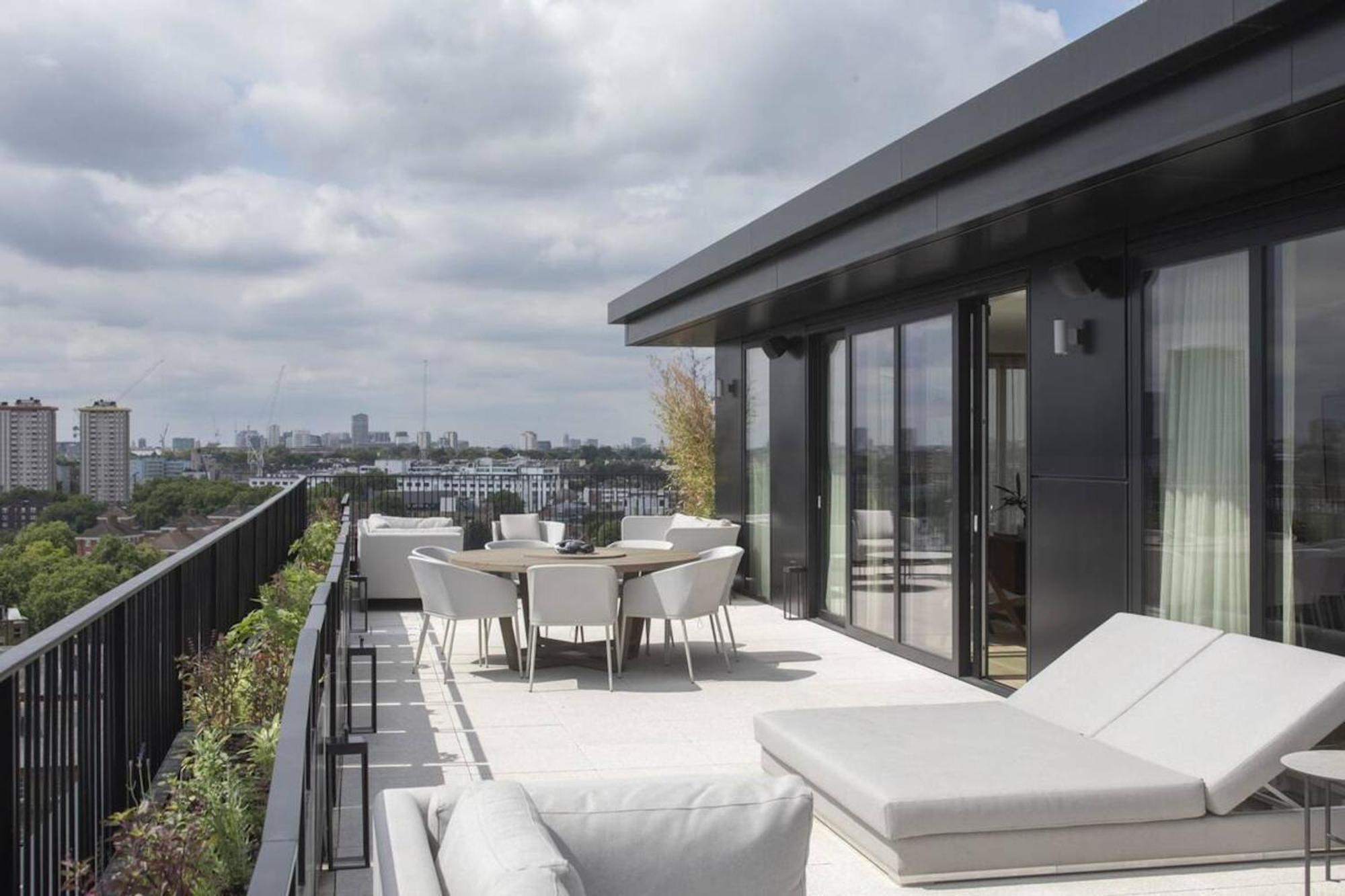 Remarkable Gem Apartment