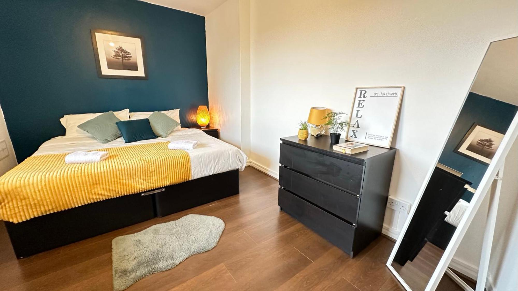 Modern 3 Bedroom Flat In Camden Apartment London