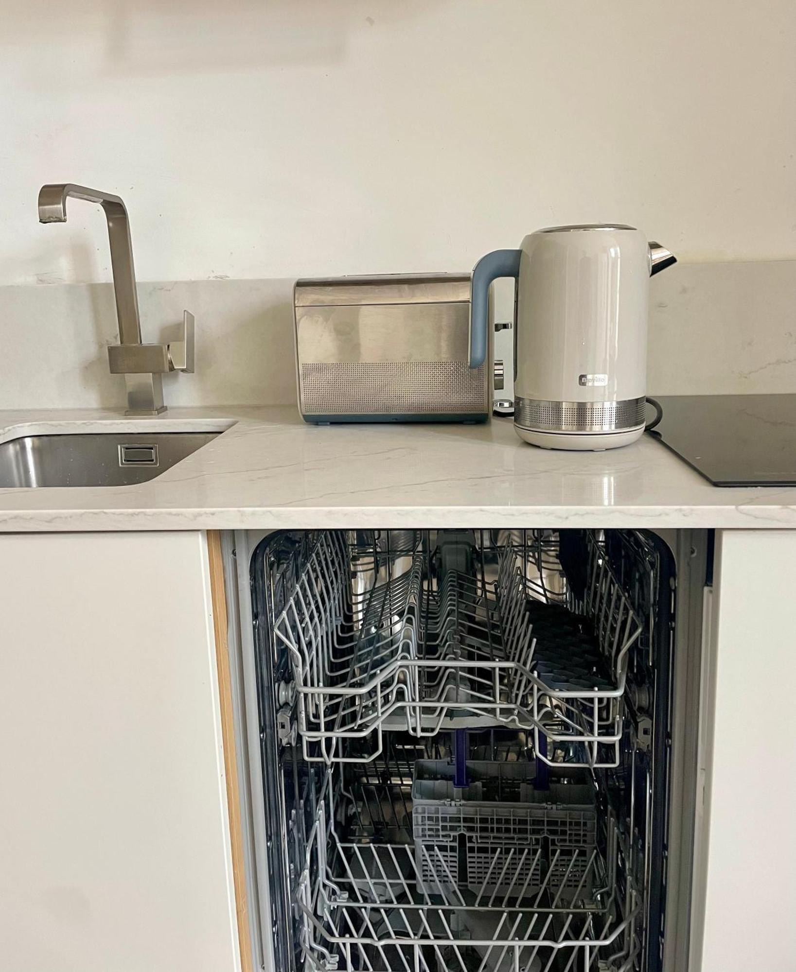 Appartement Fabulous In The Heart Of Kensington Londen