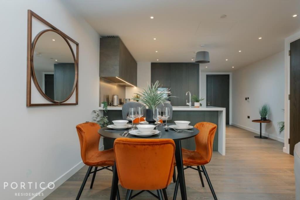 Portico Residences - Beautiful 2 Bed With Pool In Nine Elms *