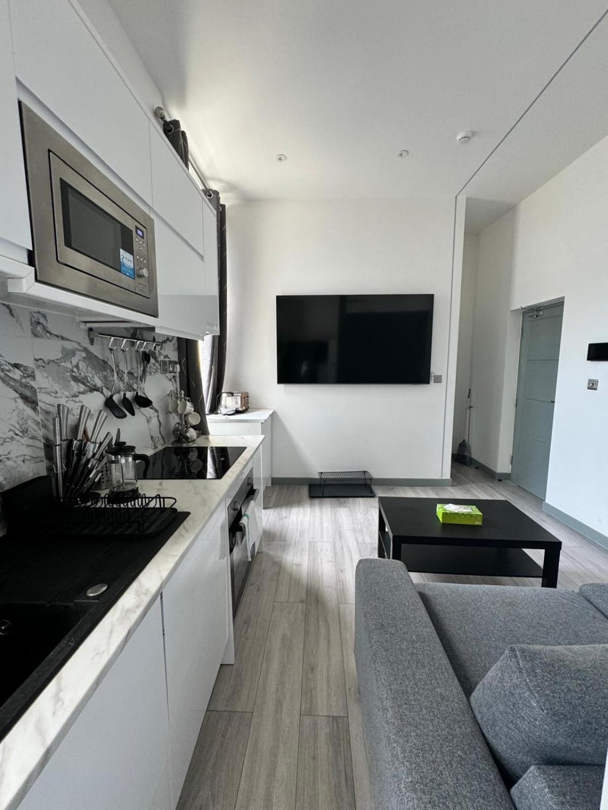 Praed Street Paddington Apartment London