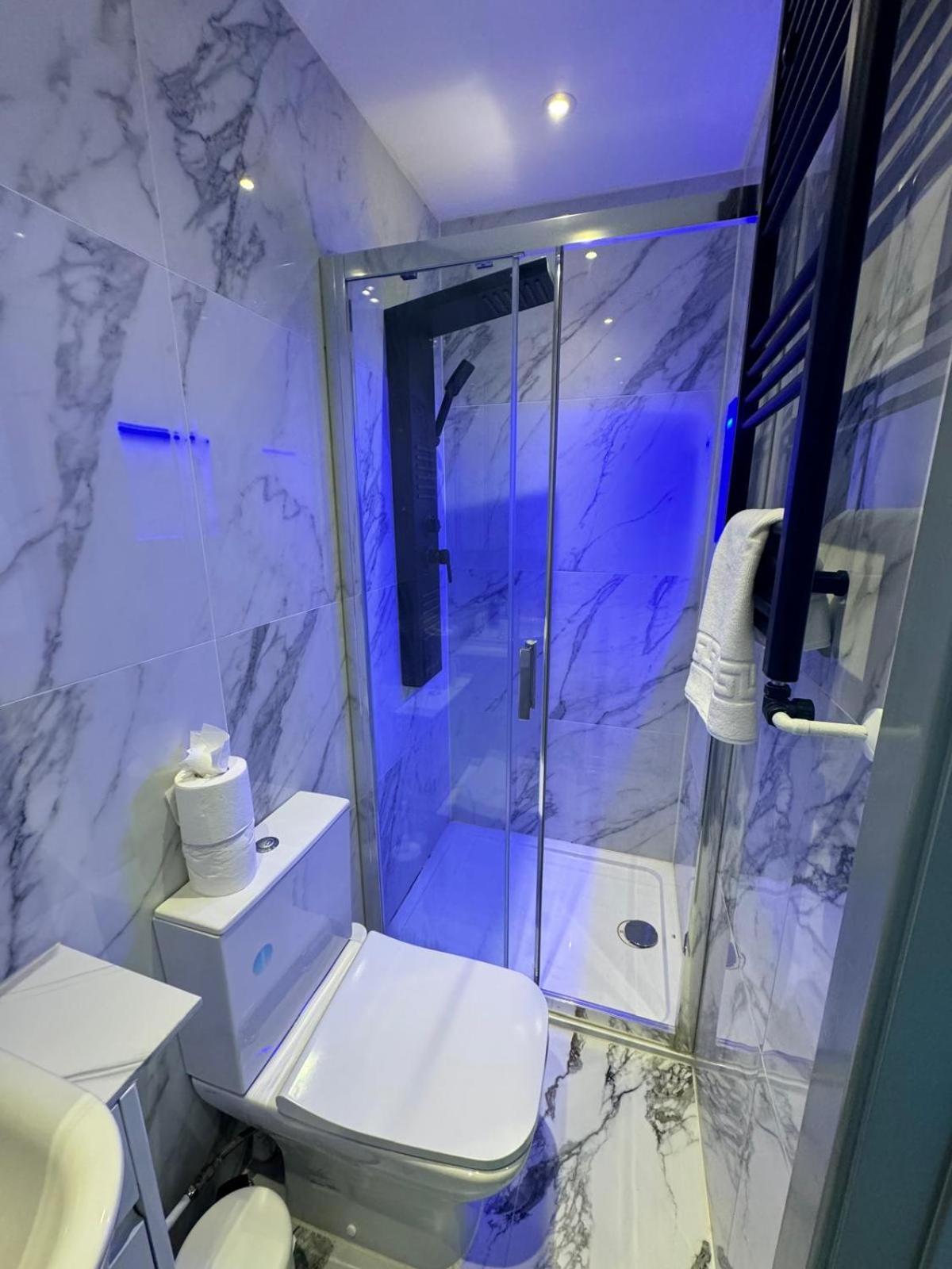 Praed Street Paddington Apartment London