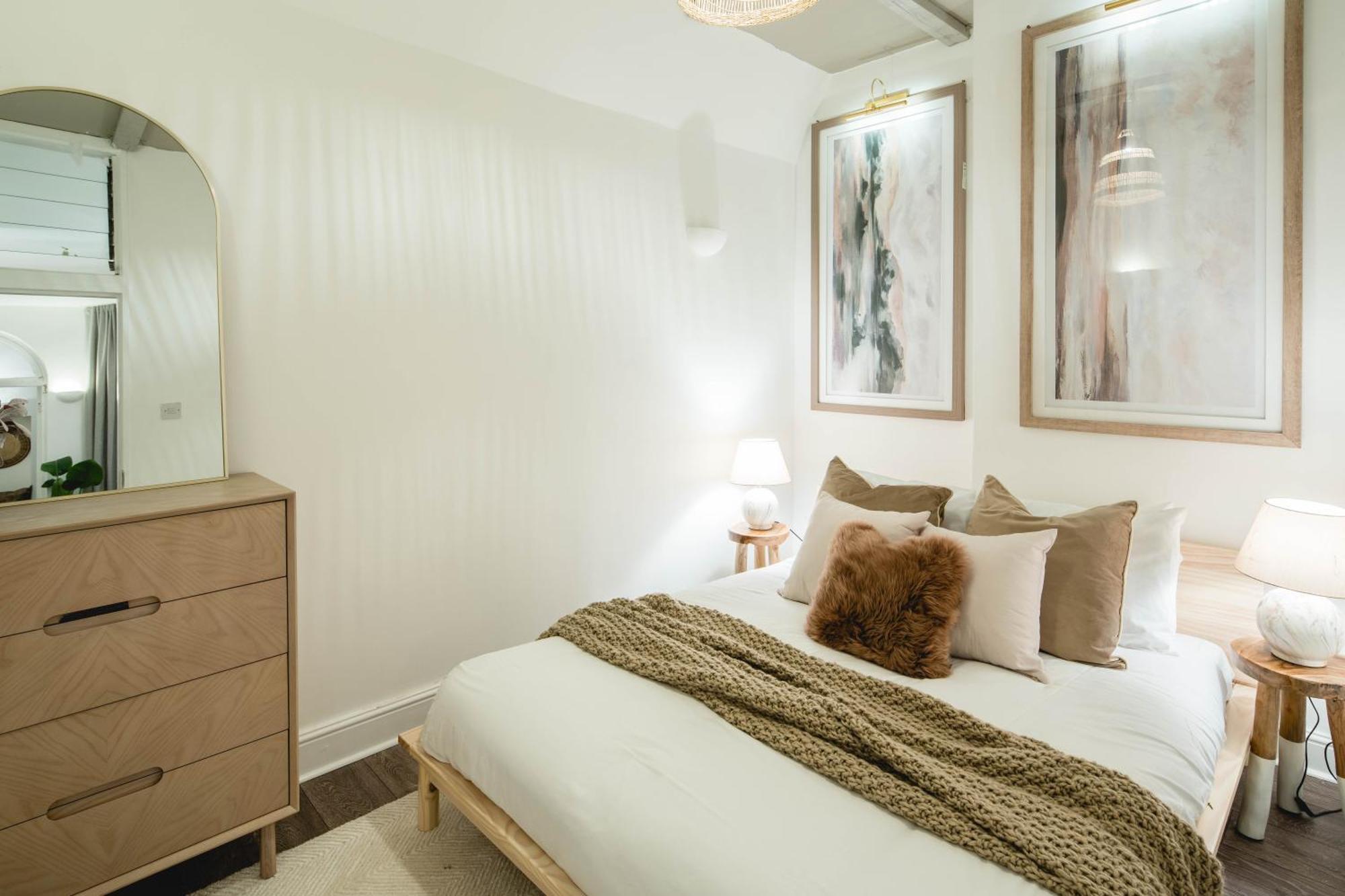 Unique-harrods-luxury-southkensington-g1 * London