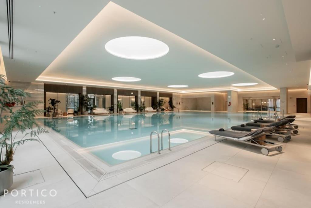 Apartment Portico Residences - Beautiful 2 Bed With Pool In Nine Elms