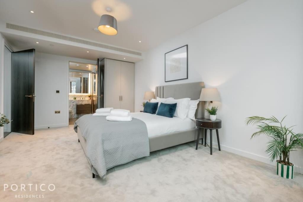 Portico Residences - Beautiful 2 Bed With Pool In Nine Elms * London