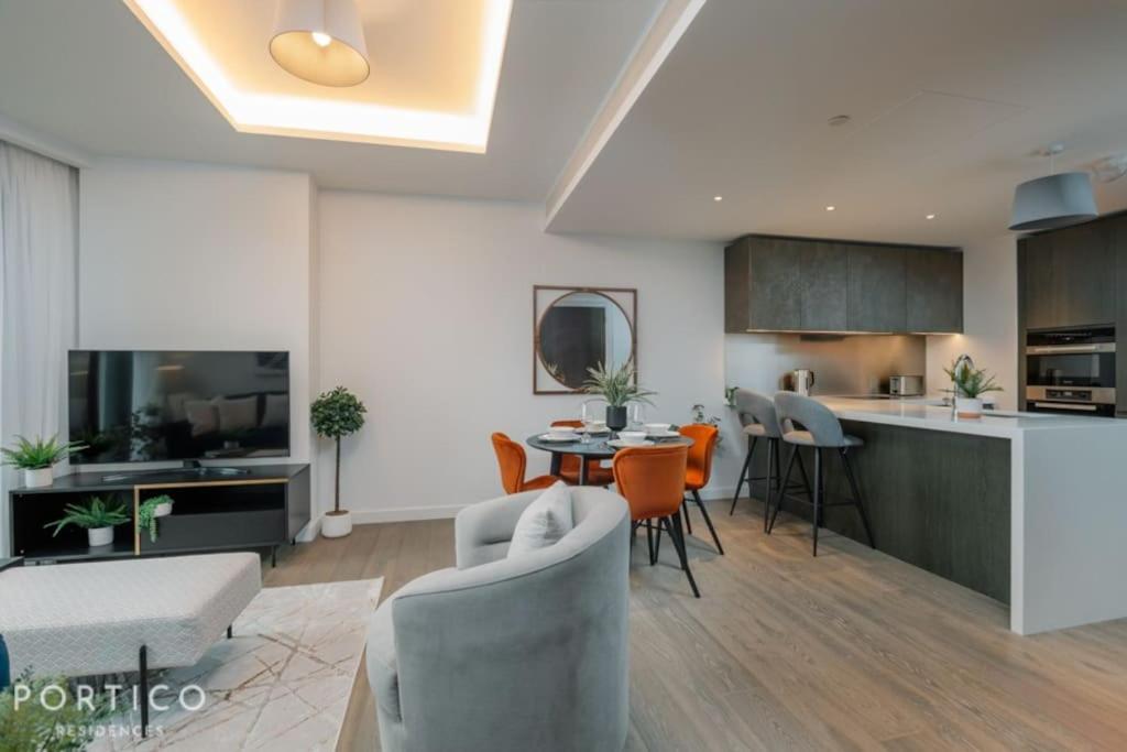 Apartment Portico Residences - Beautiful 2 Bed With Pool In Nine Elms