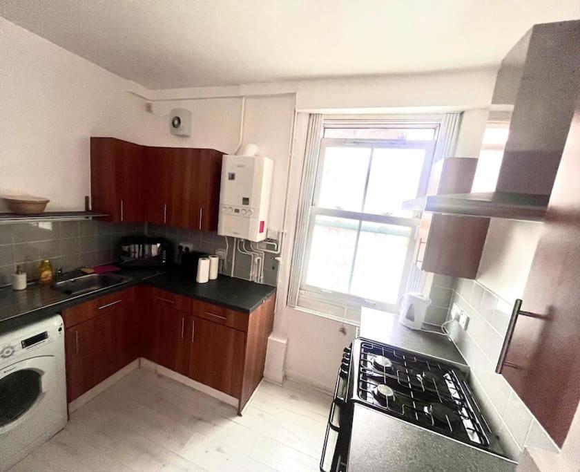 One Bedroom Flat Sw8 Apartment London