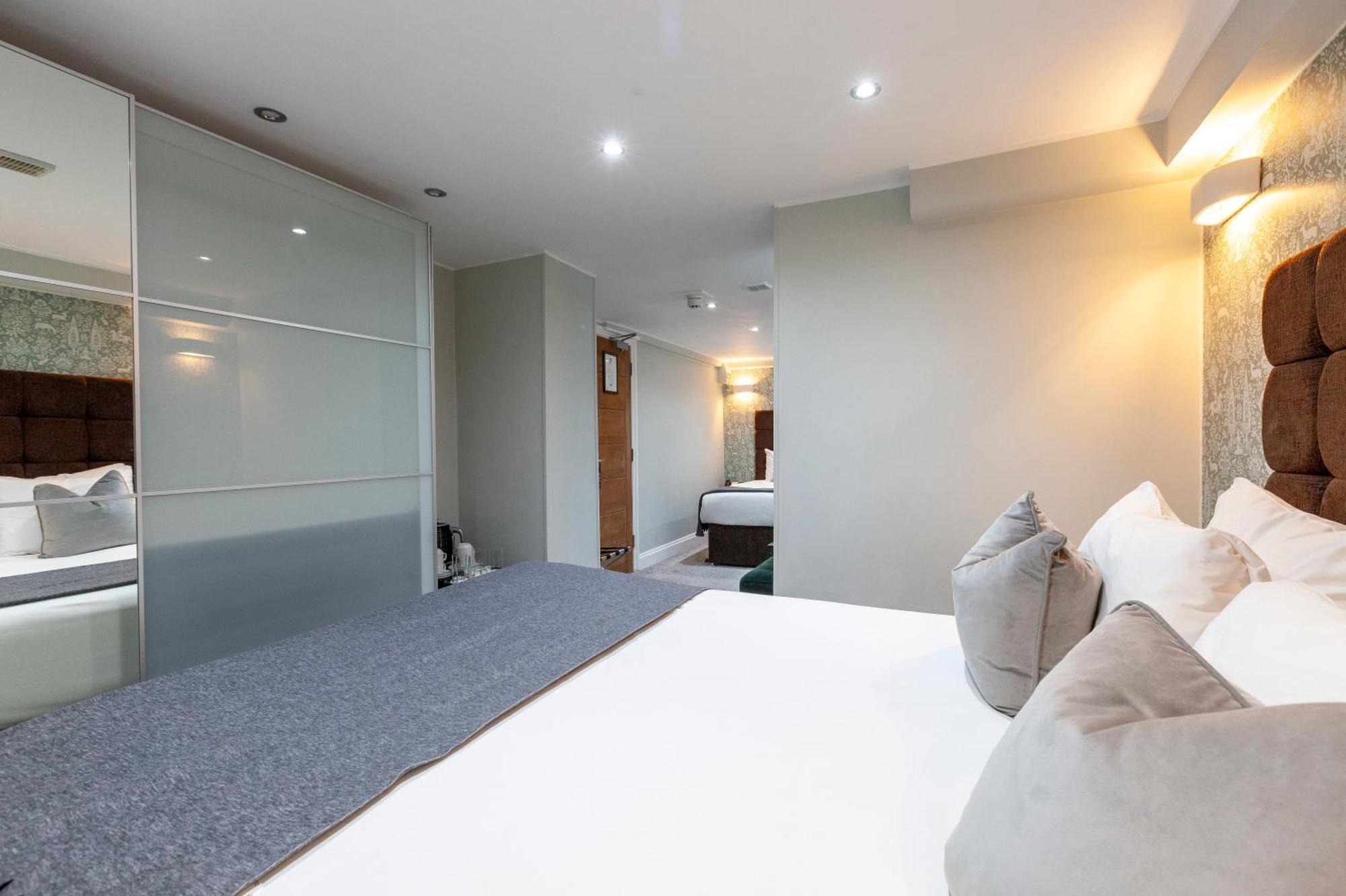 Hotel Shepherds Bush