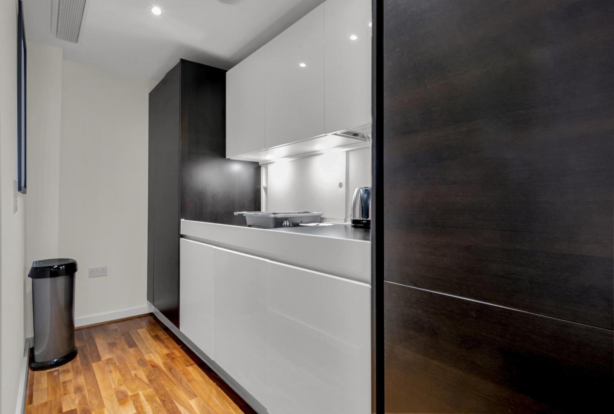 Mysquare Moorgate One Bedroom Near Lamb's Passage