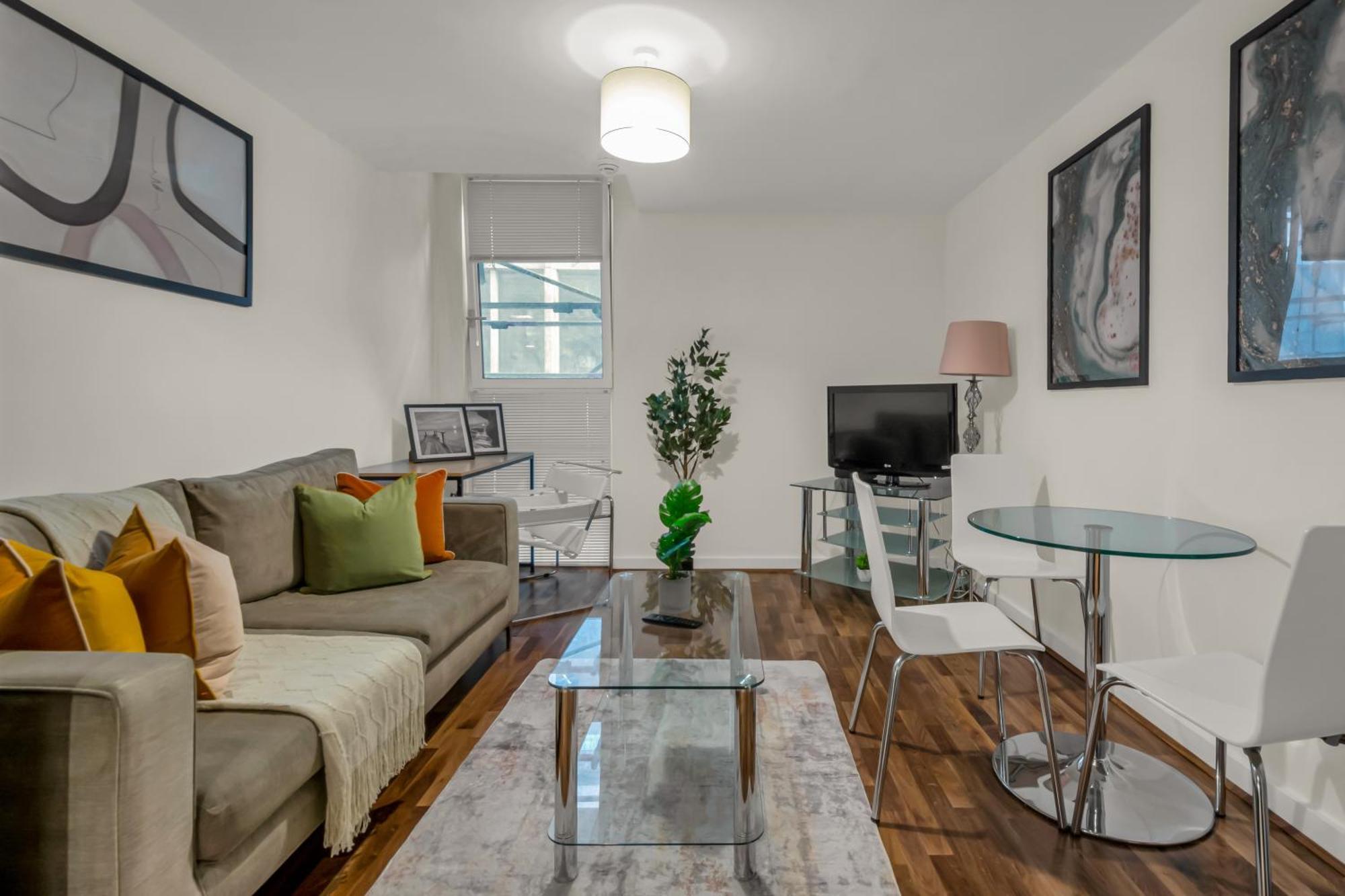 Apartment Mysquare Moorgate One Bedroom Near Lamb's Passage *
