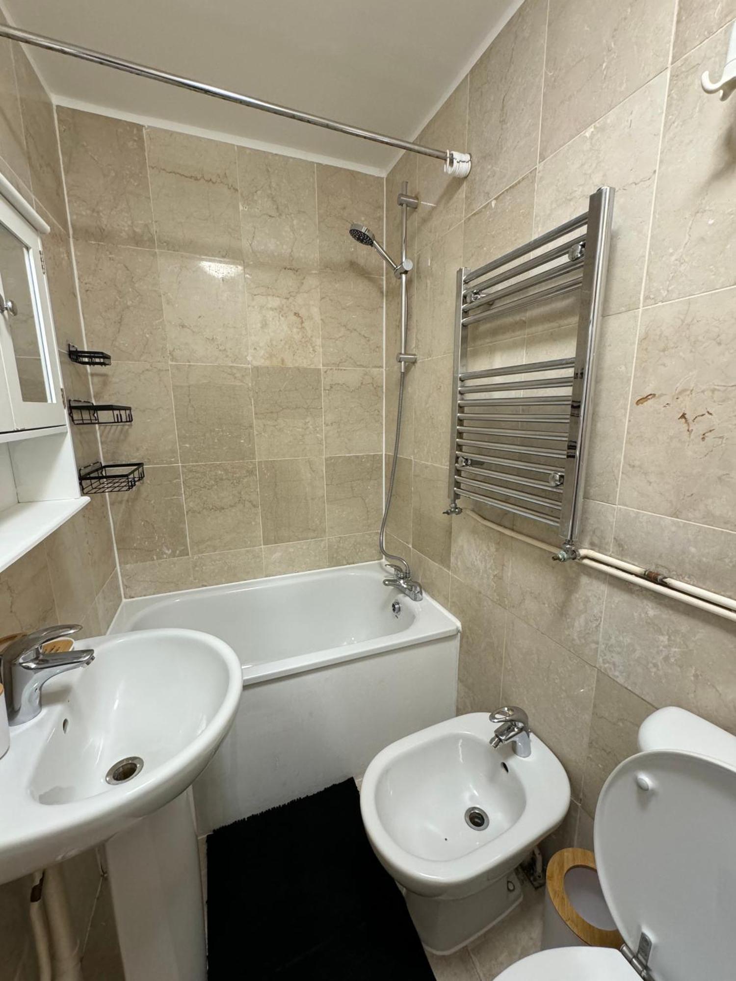 Apartment Central, Compact And Fashion Flat For 4 People With Breakfast In Kensington Zone 1 *