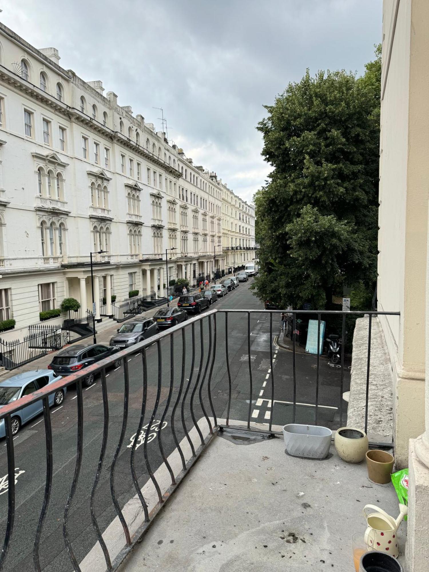 Apartment Central, Compact And Fashion Flat For 4 People With Breakfast In Kensington Zone 1 London