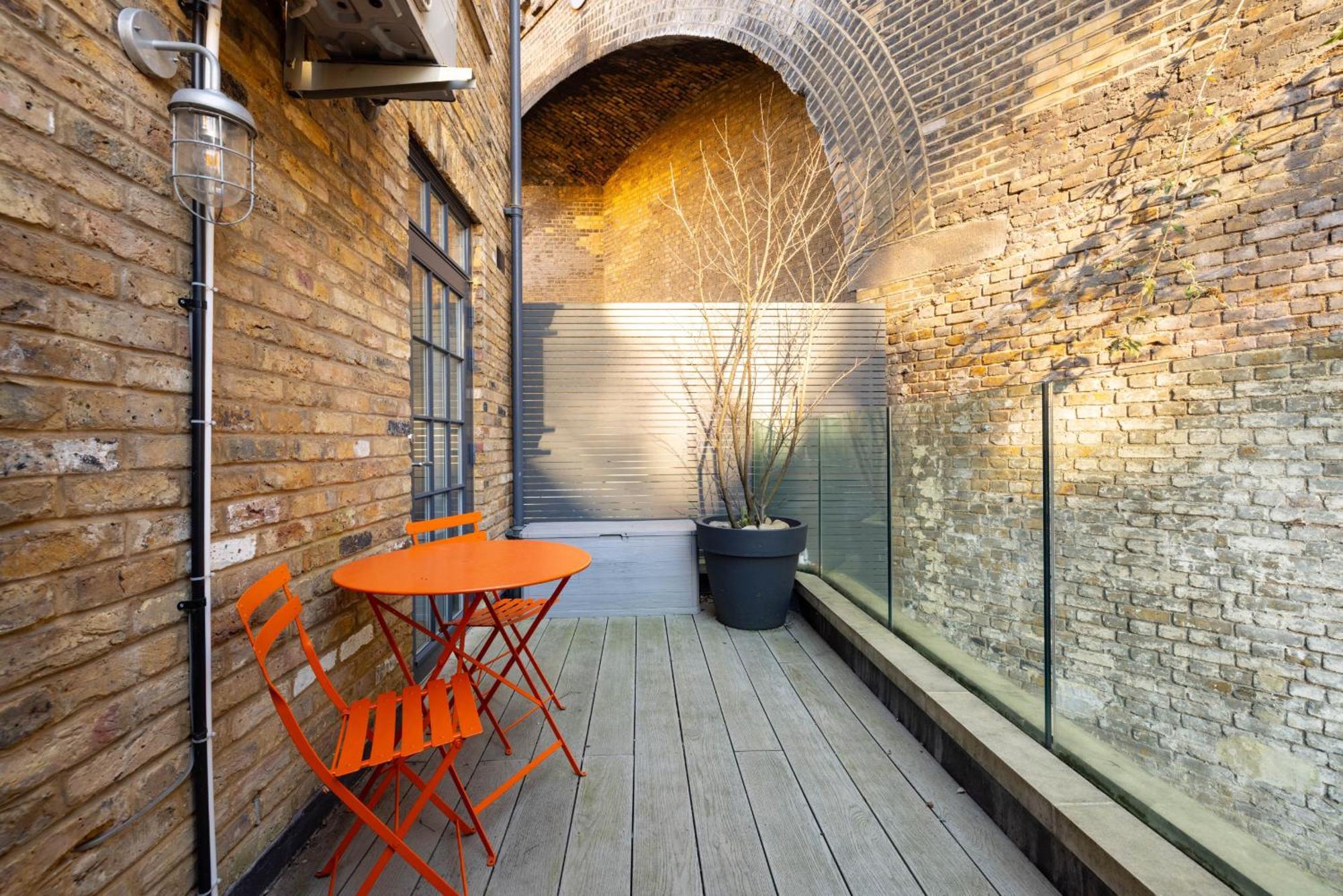 Apartment South Bank Loft - Industrial-chic Near Tate Modern, Borough Market, River Thames *