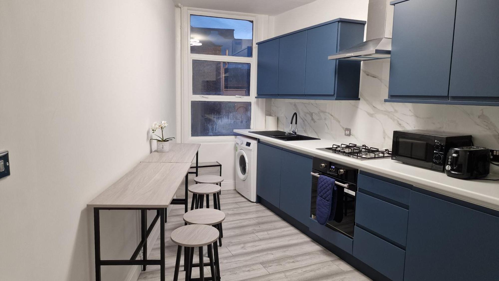 Stratford 4 Bed