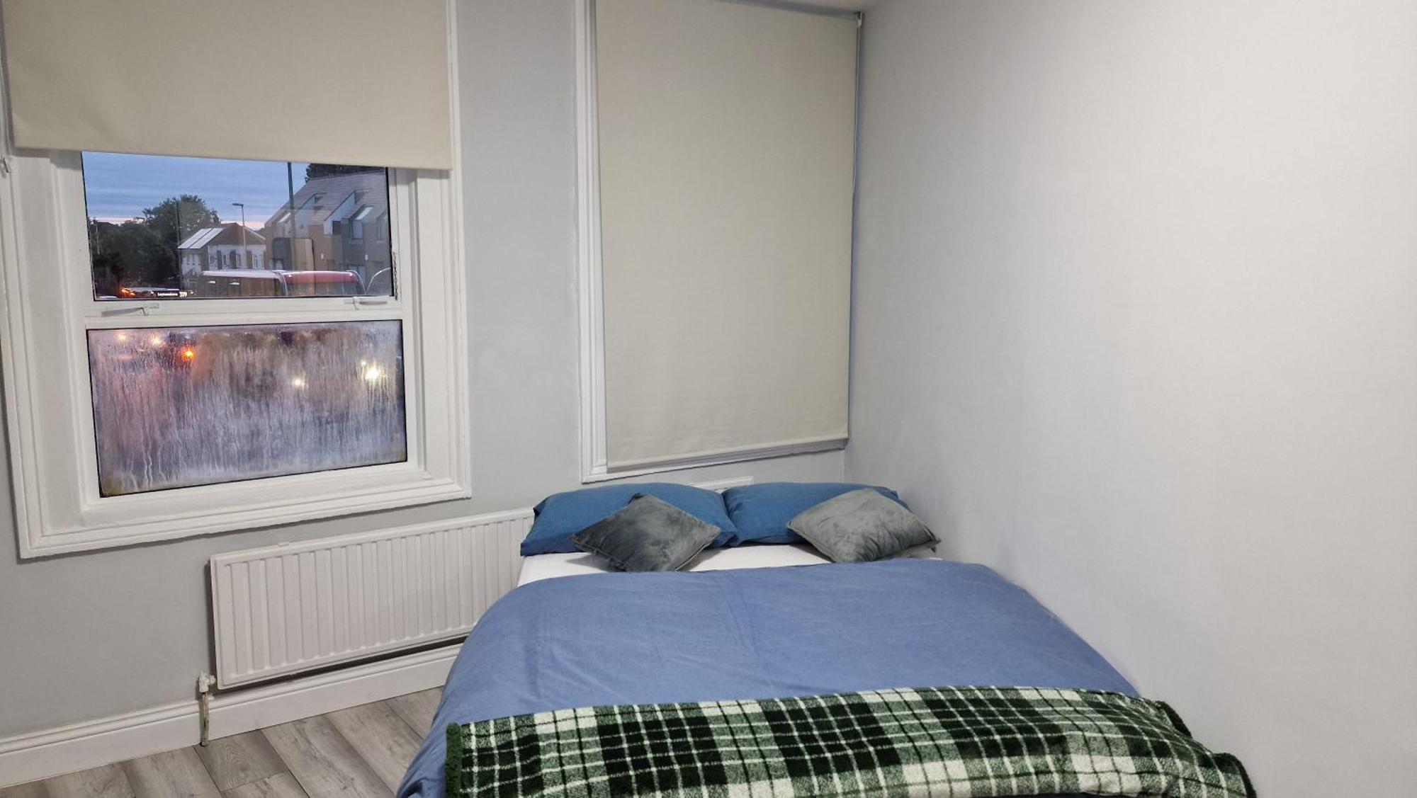 Stratford 4 Bed *