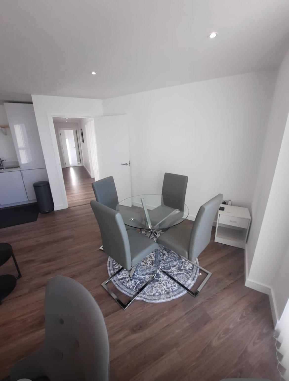 Spacious 3 Bed With Stunning Views *