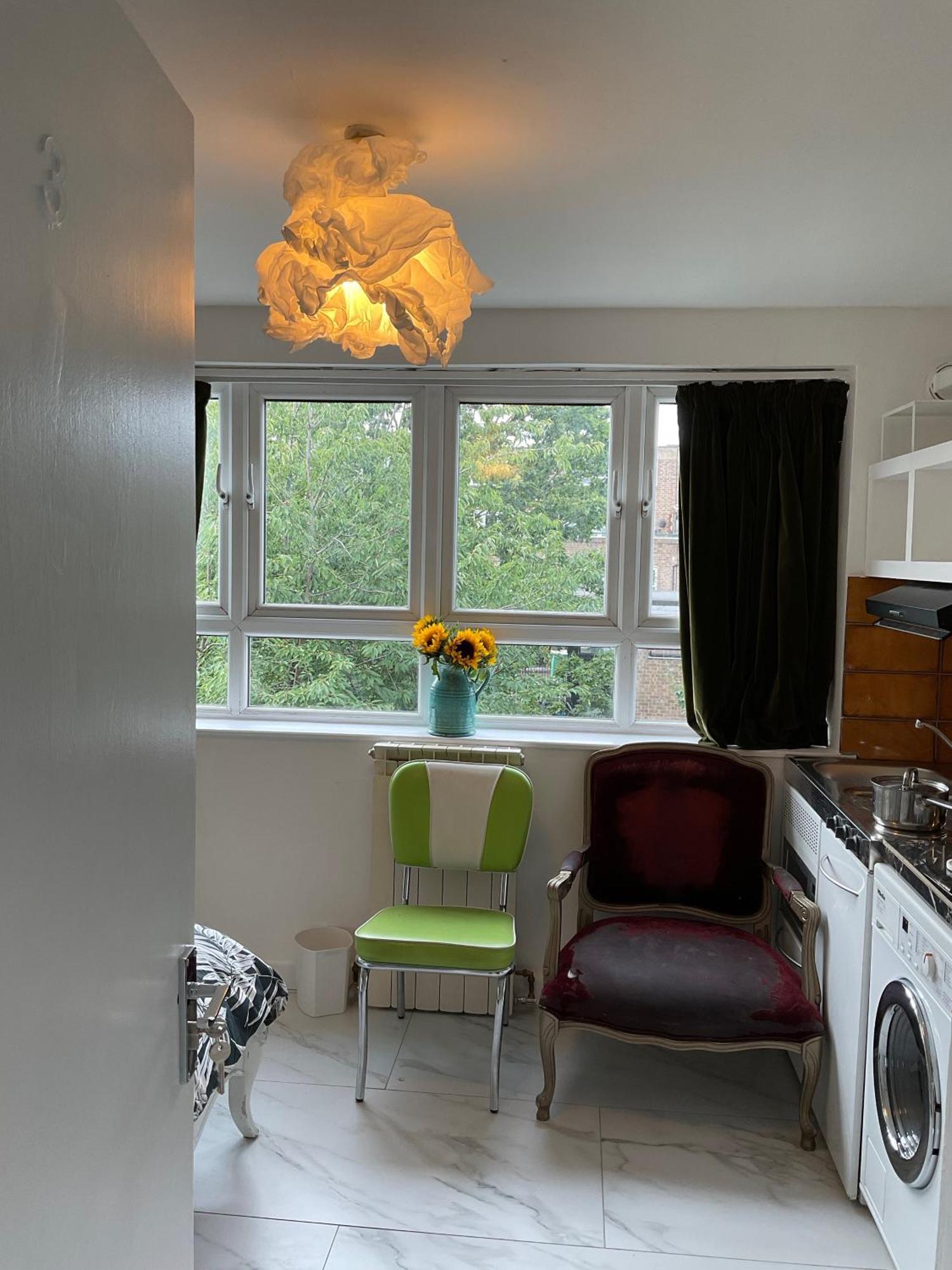 Leilighet Studio6 Charming With Modern Amenities In